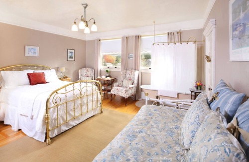 Cloverdale Cama Y Desayuno | Pinschower Inn