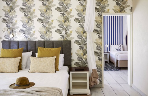 Victoria Falls Cabina | Pioneers Lodge