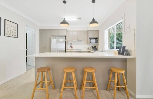Bathurst Apartamento | Piper St - Sleek & Stylish, CBD, Wi-Fi