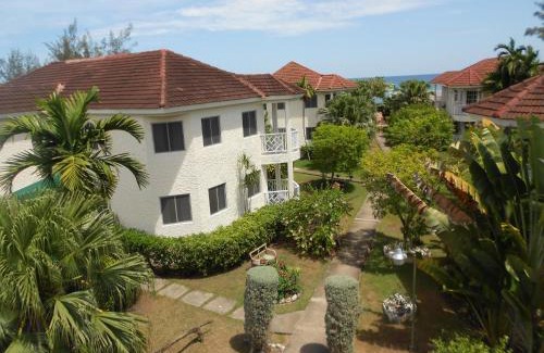 Runaway Bay Complejo | Pipers Cove Resort