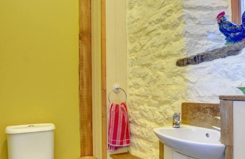 Pumpsaint Casa | Pipistrelle in the beautiful Llanwrda