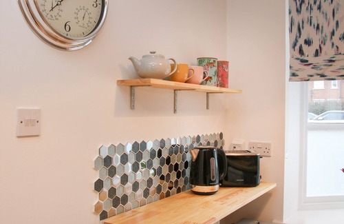 Shrewsbury Casa | PIPPIN'S PLACE, pet friendly, with a garden in Shrewsbury