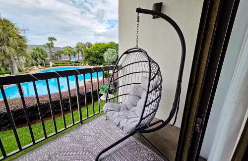 Fort Walton Beach Hotel | Pirates Bay A208