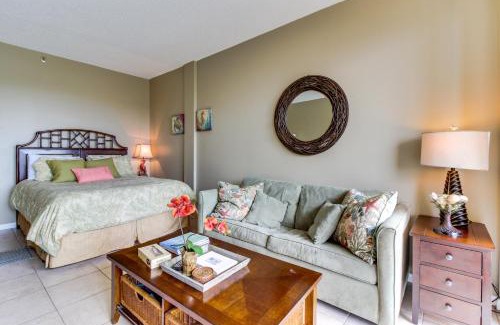 Fort Walton Beach Hotel | Pirates Bay B206