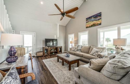 Pirates Beach Casa | Pirates Beach Coastal Charm at Sandy Paws