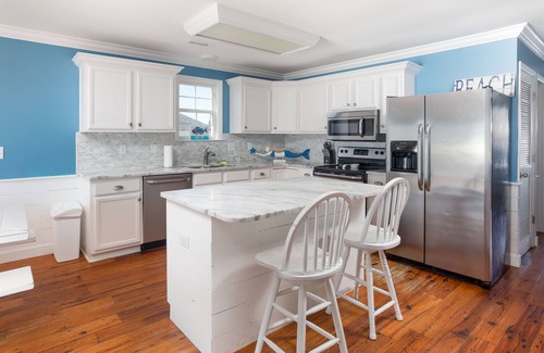 Garden City Casa | Pirates Cove & Mermaids Haven: Duplex sleeps 32!