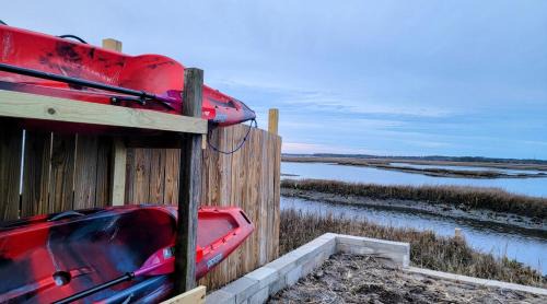 Cedar Point Casa | Pirates fishing cottage