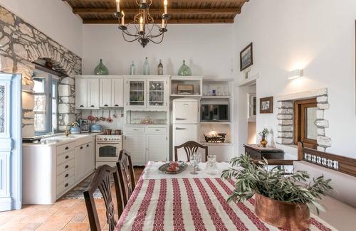 Aperathos Casa | '' Pirethron '' es el representante absoluto de la arquitectura cicládica local.