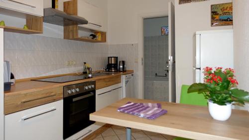 Dohna Apartamento | Pirna/Dohna, 2 R.-Wohnung in Mehrfamilienhaus