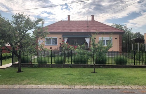 Sostogyogyfurdo Apartamento | Piroska Vendégház