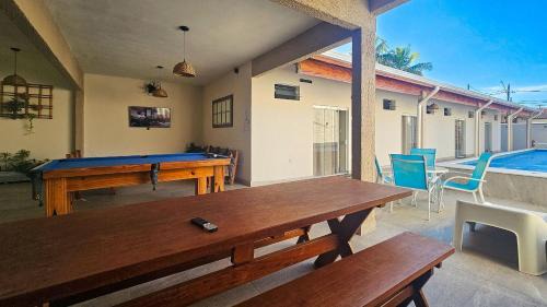 Tupy Casa | Piscina Aquecida, 4 Suítes, Bilhar, Área Gourmet