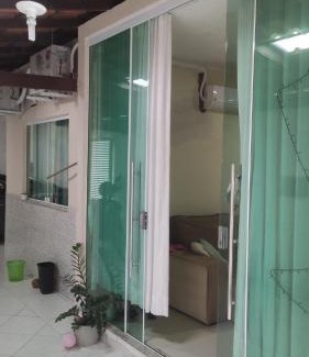 Ilha dos Bentos Casa | Piscina e área para churrasco