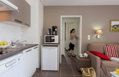 Chinon Condominio | Piscine Extérieure + Espace Bien Etre | Proche de la Vienne