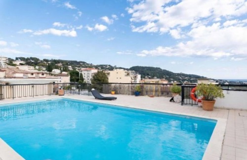 Le Cannet Apartamento | Piscine Rooftop | Chambre +Terrasse Privée