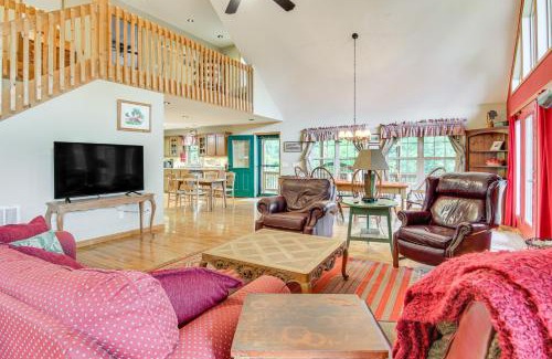 Burnsville Casa | Pisgah National Forest On-Site Home in Burnsville