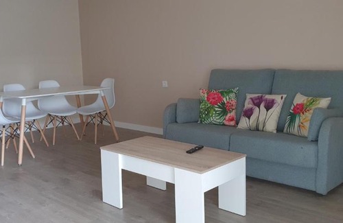 Ourense Apartamento | PISO Alhambra VUT OR OOO322