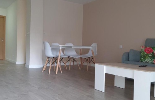 Ourense Apartamento | PISO Alhambra VUT OR OOO322
