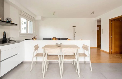 Sabaris Apartamento | PISO AMPLIO Y LUMINOSO