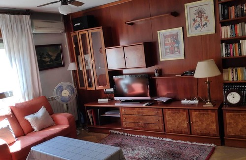 Palacio Condominio | Piso cómodo y tranquilo a pasos de lo mejor de Madrid