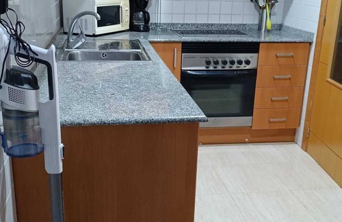 Torreblanca Apartamento | Piso de esquina en Torrenostra con 3 habitaciones totalmente equipado.