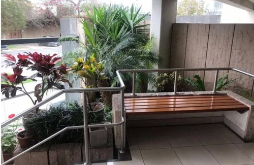 Leuro Casa | ★ Piso elegante y remodelado / 2BR Miraflores ★