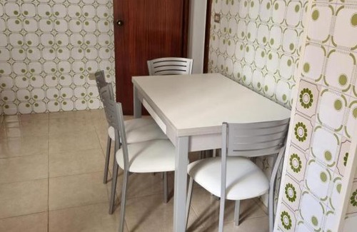 Dean Pequeno Apartamento | Piso en el centro de Ribeira