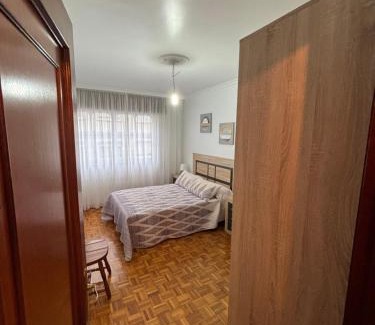 Dean Pequeno Apartamento | Piso en Ribeira centro by Cristian&Tamara "alquileres"