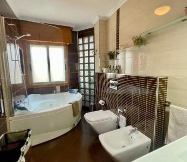 Mos Apartamento | Piso en sitio tranquilo Zona del aeropuerto de VGO