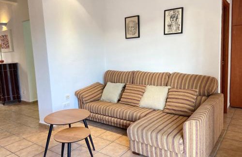 Vall De Almonacid Apartamento | Piso en Vall de Almonacid con vistas, aire acondicionado, Wifi y Smart TV