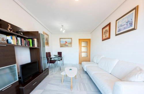 Torre del Mar Apartamento | Piso encantador junto al mar, relax, tranquilidad