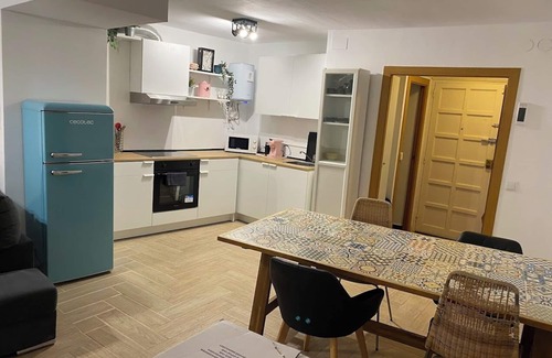 Arenys de Munt Apartamento | PISO ENTERO CON PISCINA