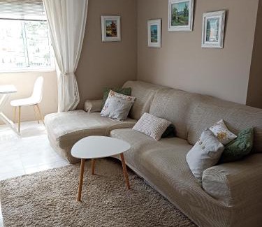 Centro histórico de Baiona Apartamento | Piso FOFI, junto a la playa