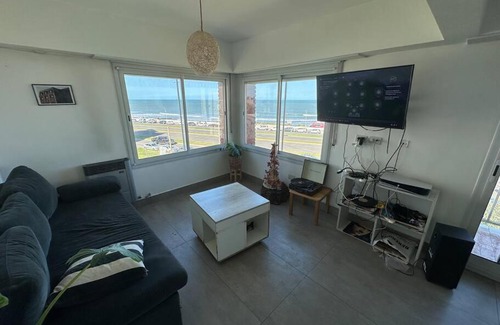 Barrio Constitución Apartamento | Piso frente al mar