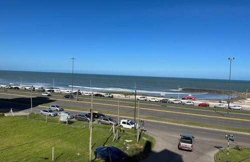 Barrio Constitución Apartamento | Piso frente al mar