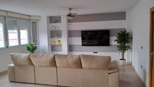 Garrucha Apartamento | Piso Garrucha beautiful & spacious apartment - 50 meters from the beach