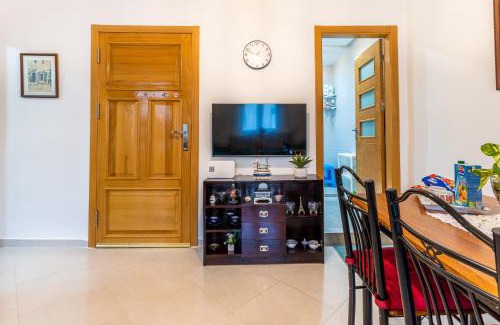 Martil Apartamento | Piso Moderno cerca del Mar, Fibra óptica y Aire Acondicionado