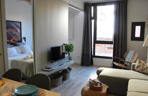 La Sagrada Familia Apartamento | Piso nuevo al lado de la Sagrada Familia.