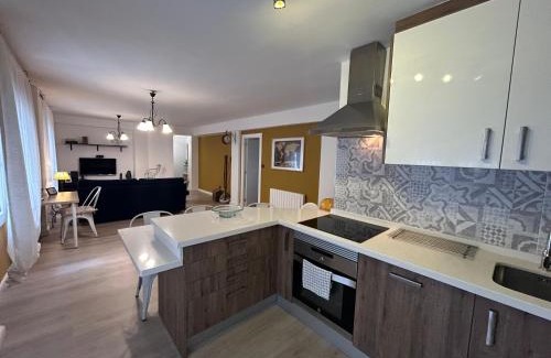 Gijon-Este Apartamento | Piso renovado a 10 min de la playa ideal familias - VUT5411AS