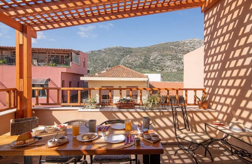 Archanes Apartamento | PISTI - Central Superior with Mountain View