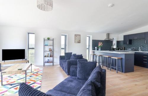 Honiton Casa | Pit Close