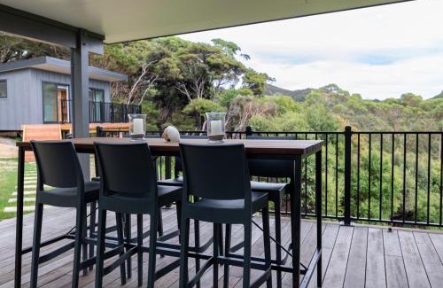 Tryphena Casa | Pitokuku House