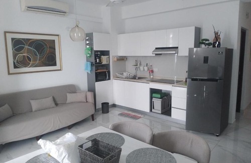 Uswetakeiyawa Apartamento | PL BEACH FRONT APARTMENT