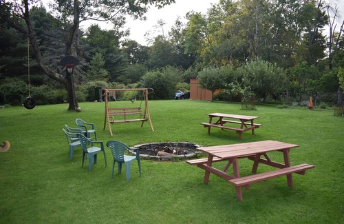 Greentown Apartamento | PL Motel Room #3 - Located at the Heart of Promised Land State Park