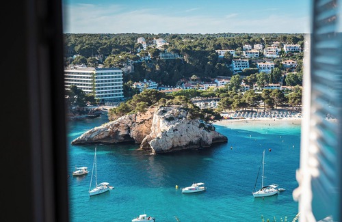 Cala Galdana Villa | Plaça de sa Punta, 4, 07750 Cala Galdana, Illes Balears, Spanyolország