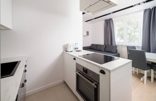 Zoliborz Apartamento | Plac Wilsona Modern Apartment
