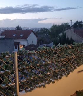 Romainville Apartamento | Place Carnot