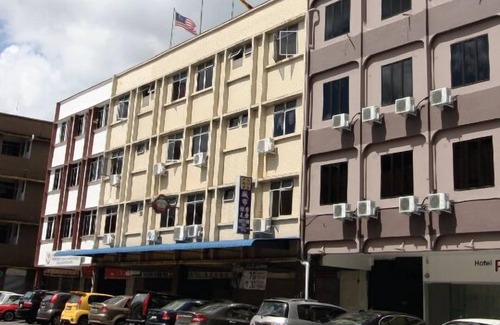 Kuching Hotel | Place2Stay - Riverside