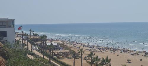 Plage des Nations Apartamento | Plage Des Nations Apartment