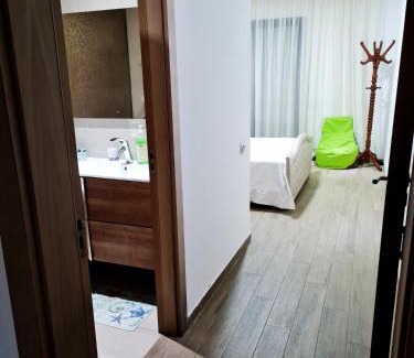 Plage des Nations Apartamento | Plage Des Nations Apartment