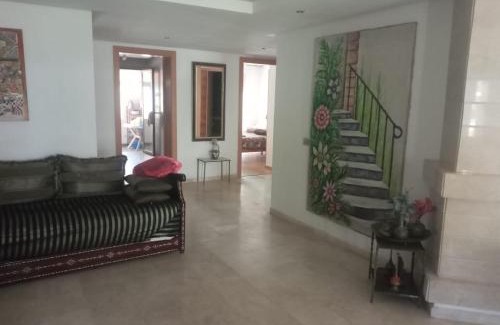 Oulad Khallouf Apartamento | plage des nations bouknadel